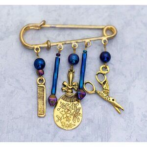 Vintage Victorian Charm Gold Tone Blue Bohemian Unique Clip - CH1